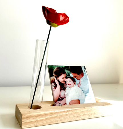 presente personalizado com fotografia em azulejo com suporte decorativo