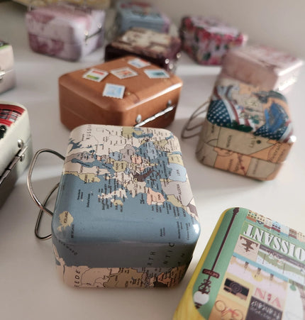 Mini Malas de Viagem Vintage | Coleção Azulejos com Selo