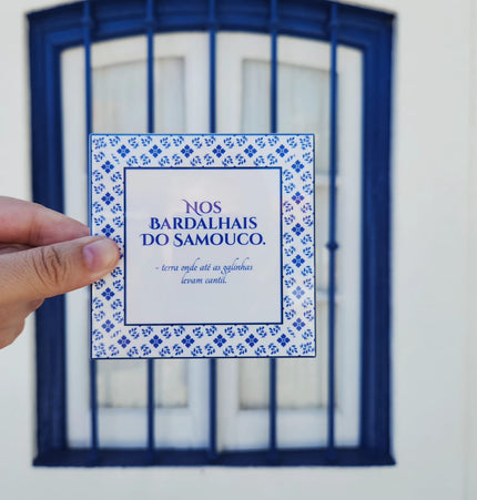 Azulejo personalizado com ironia e humor