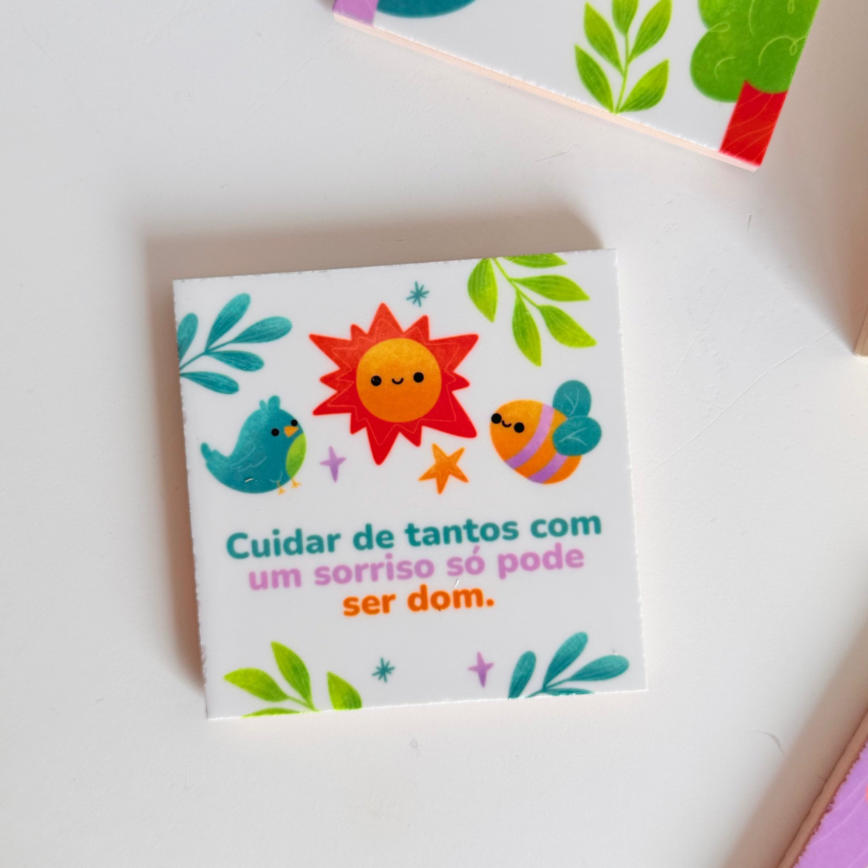 Azulejo personalizado com mensagem de criança para educadora