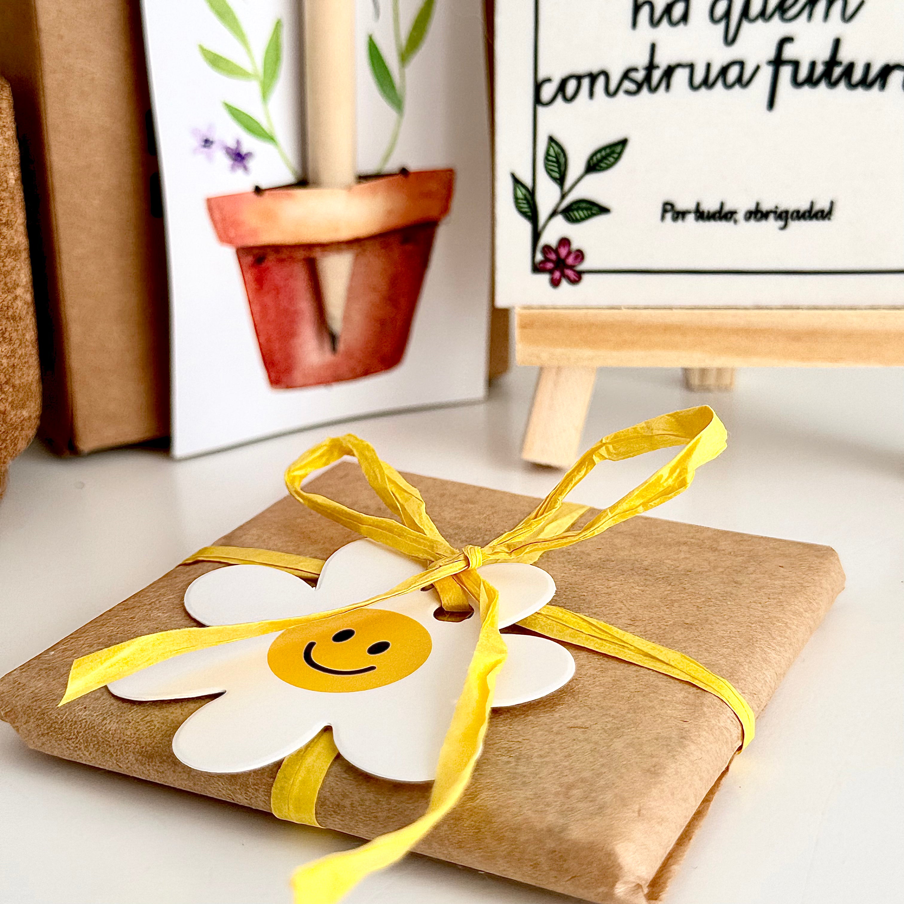 Kit presente artesanal para educadora