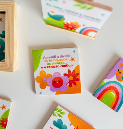Ideia de presente original para educadora com azulejo decorativo