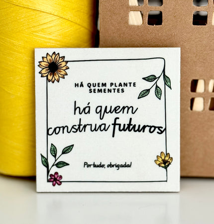 Azulejo com mensagem de agradecimento para professora